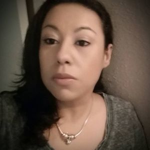 Meet your Posher, Alejandra